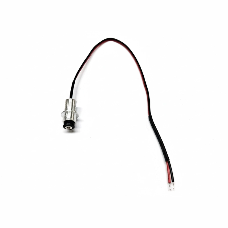 Threaded panel mount magnetic cable